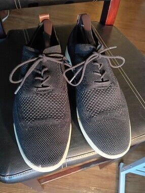 Izod Men's Black Knit Lace-Up Sneakers with Cream Sole